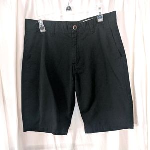 Volcom Black Casual Summer Shorts. Size 33